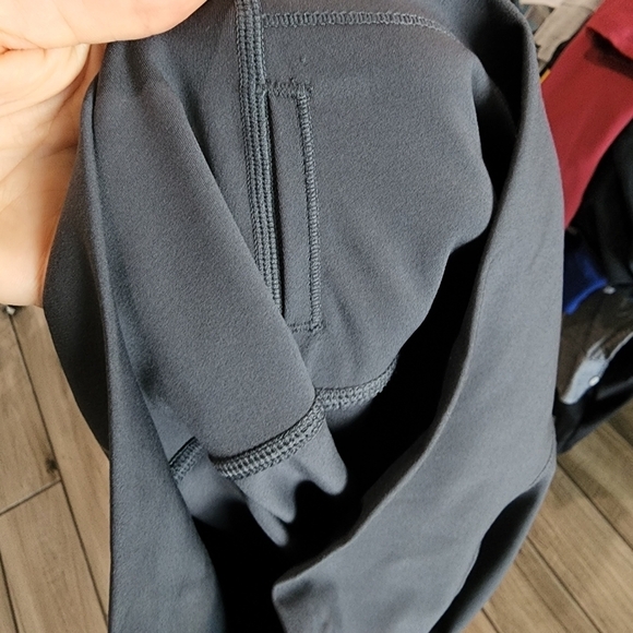 Zyia Active Colorblock Baby Blue Gray Leggings - Picture 4 of 4